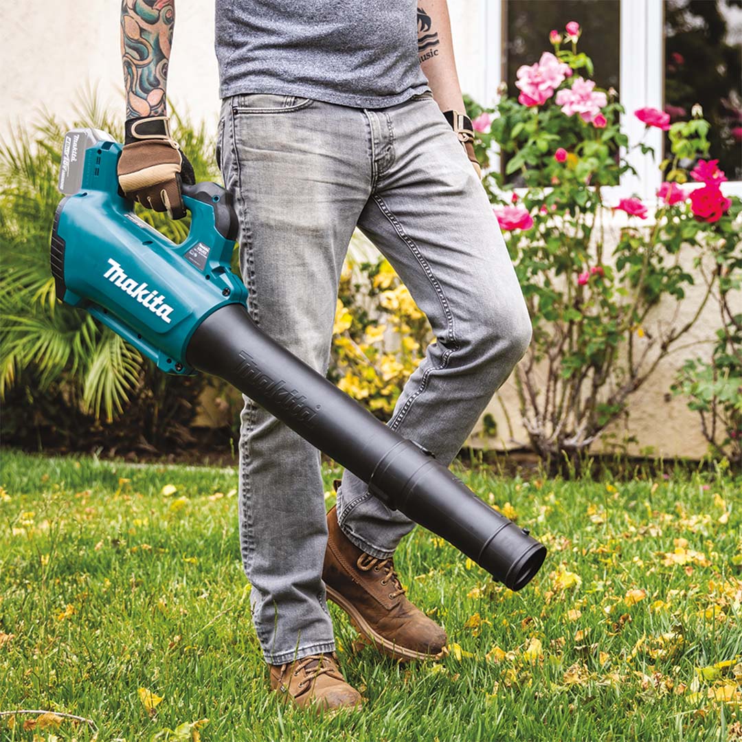DUB184PT- 18V Brushless Blower Kit