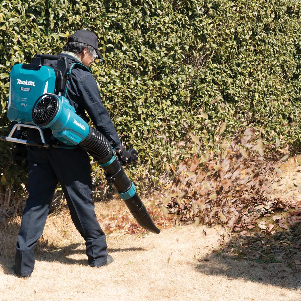 UB004CZ- Direct Connection Brushless Backpack Blower