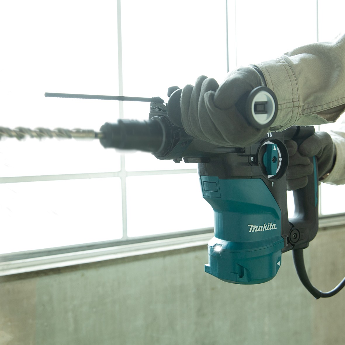HR3012FCJ-30mm SDS-Plus Rotary Hammer