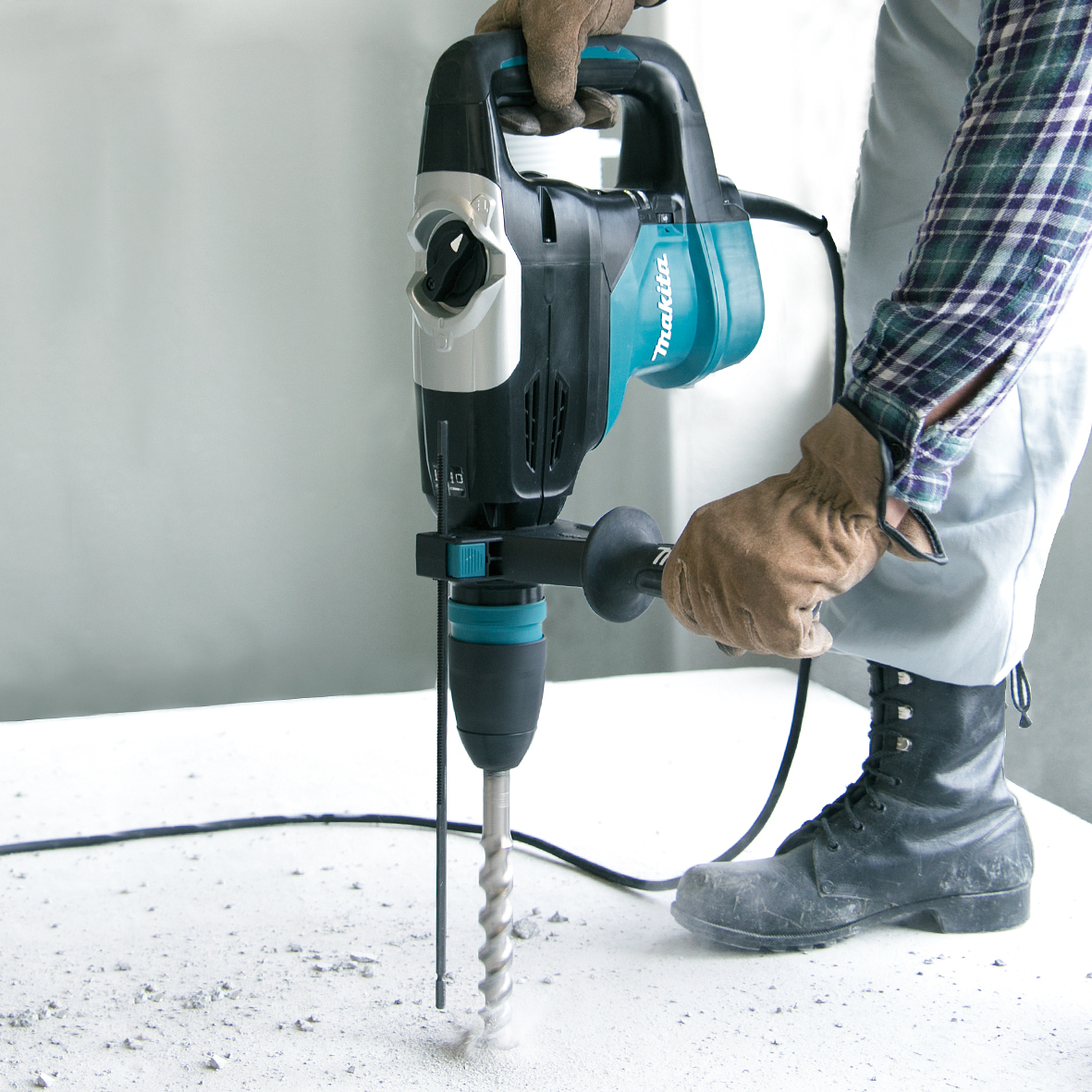 HR4003C-40mm SDS Max Rotary Hammer