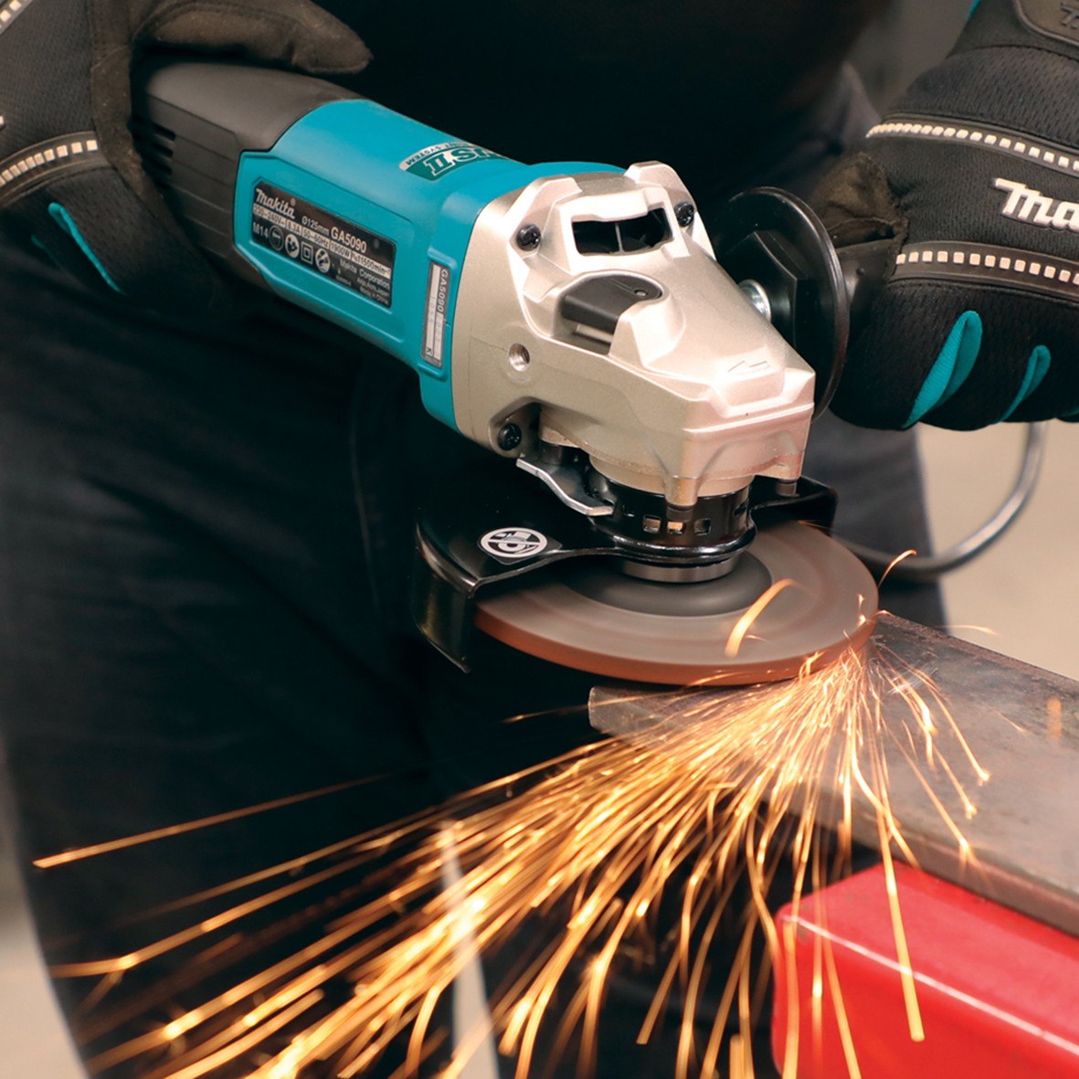 GA5090X01-125mm (5") 1,900W Slide Switch Angle Grinder