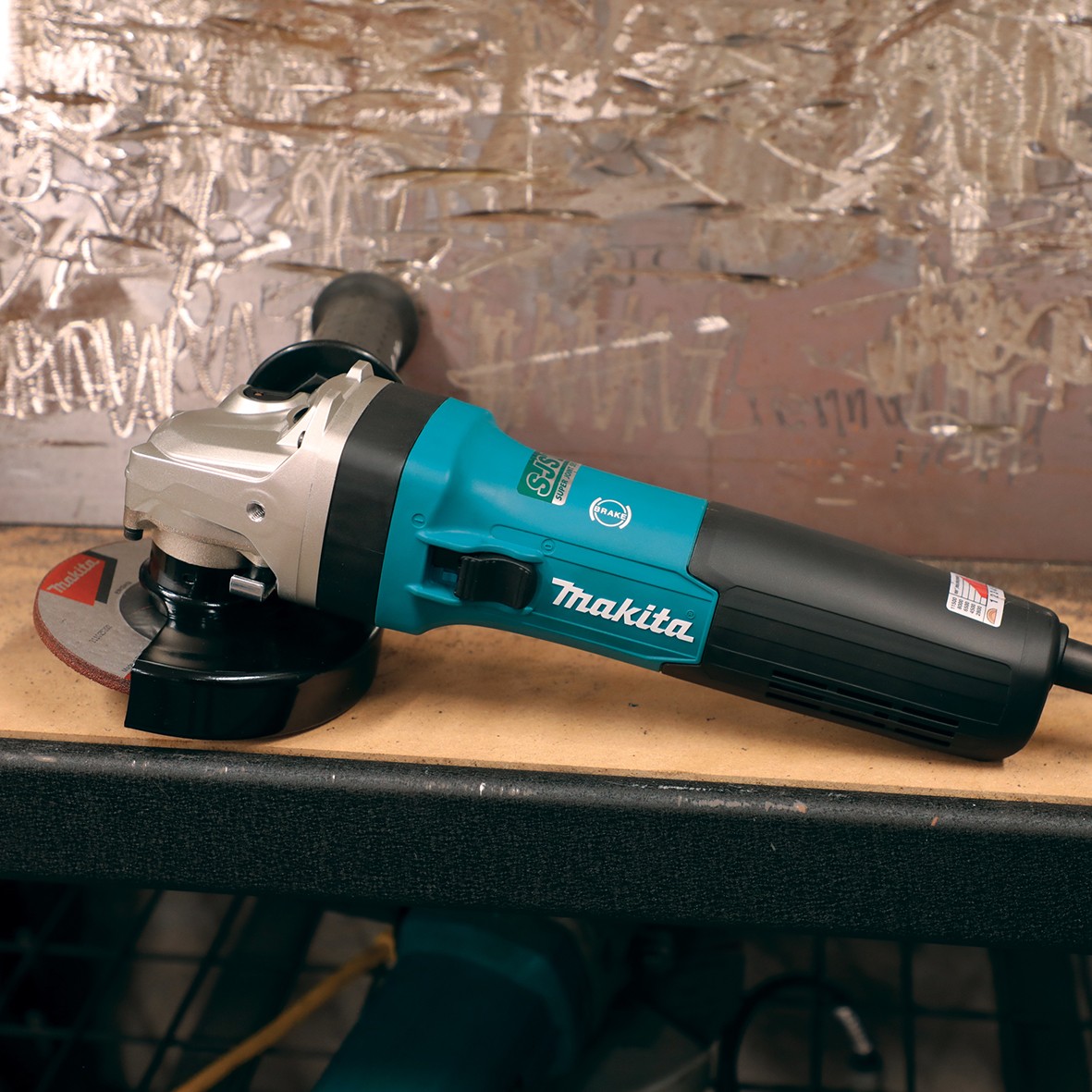 GA5091X01-125mm (5") 1,900W Slide Switch Angle Grinder