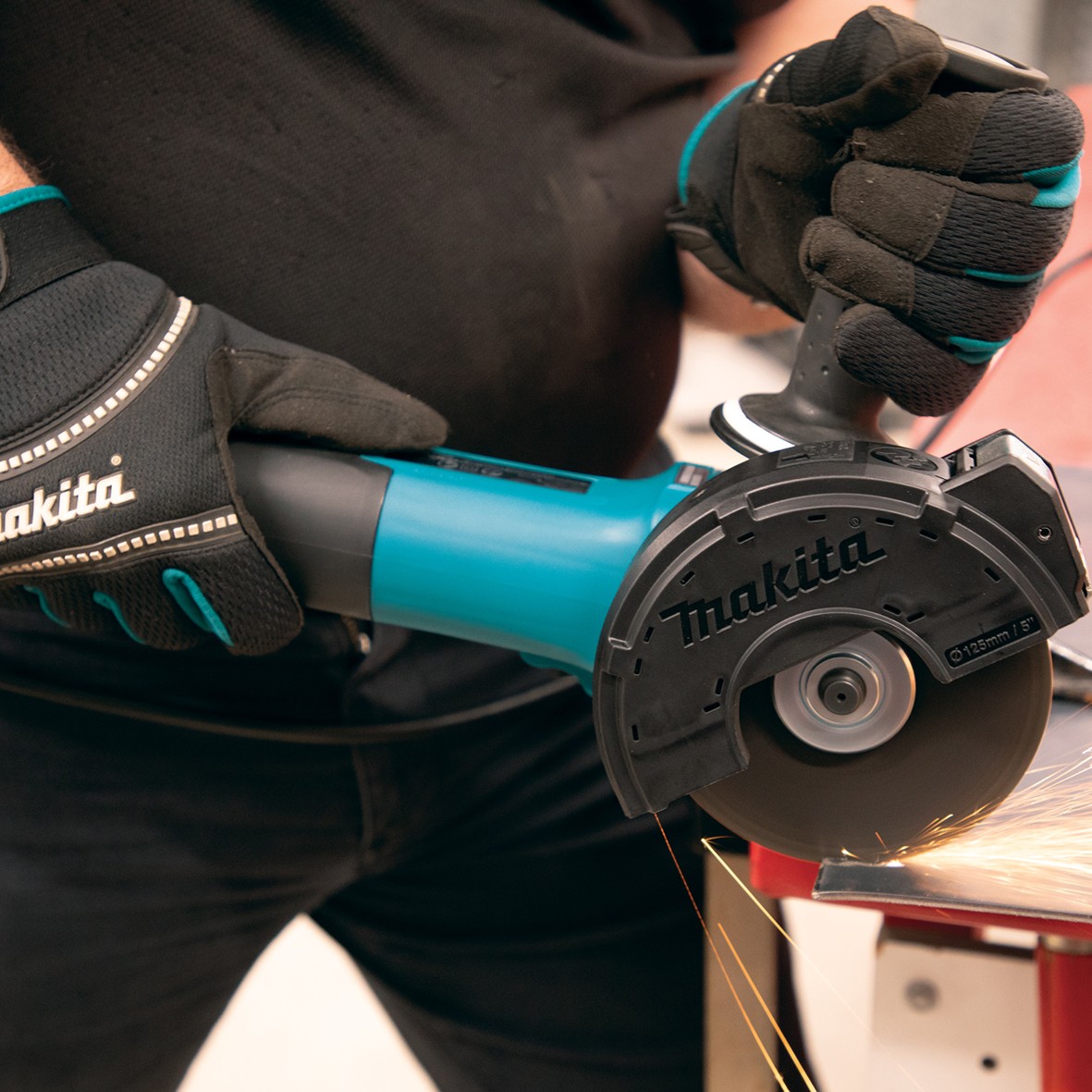GA5092X01-125mm (5") 1,900W Slide Switch Angle Grinder