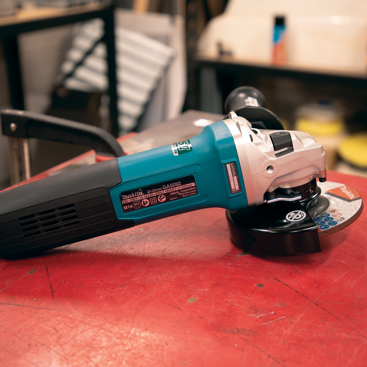 GA5092X01-125mm (5") 1,900W Slide Switch Angle Grinder