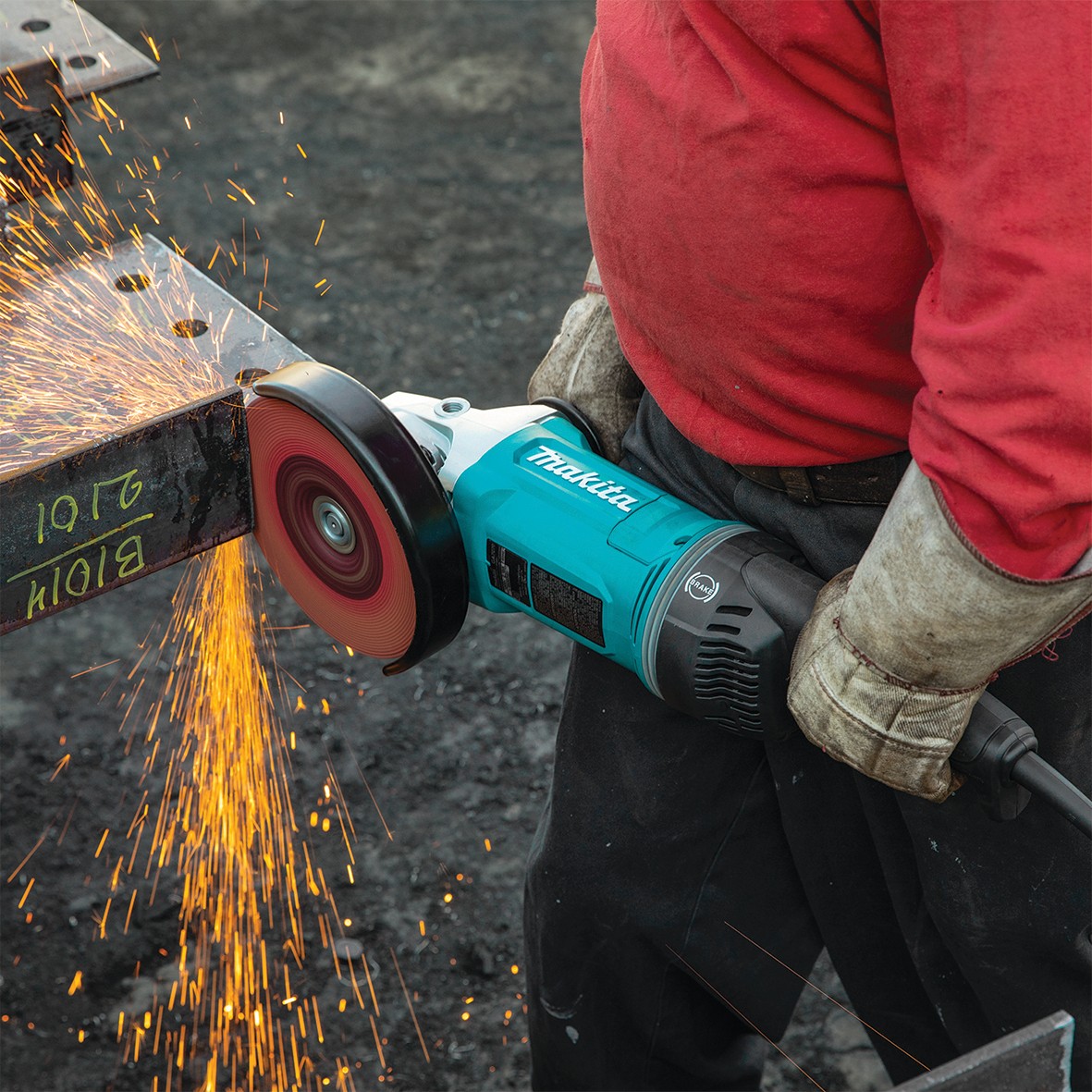 GA7070X1- 180mm (7") Angle Grinder