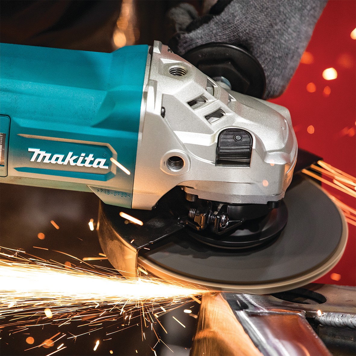 GA7070X1- 180mm (7") Angle Grinder