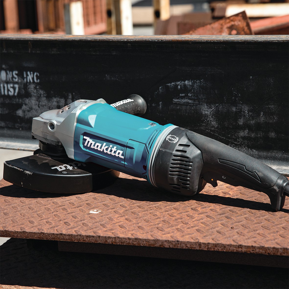 GA9070X1- 230mm (9") Angle Grinder