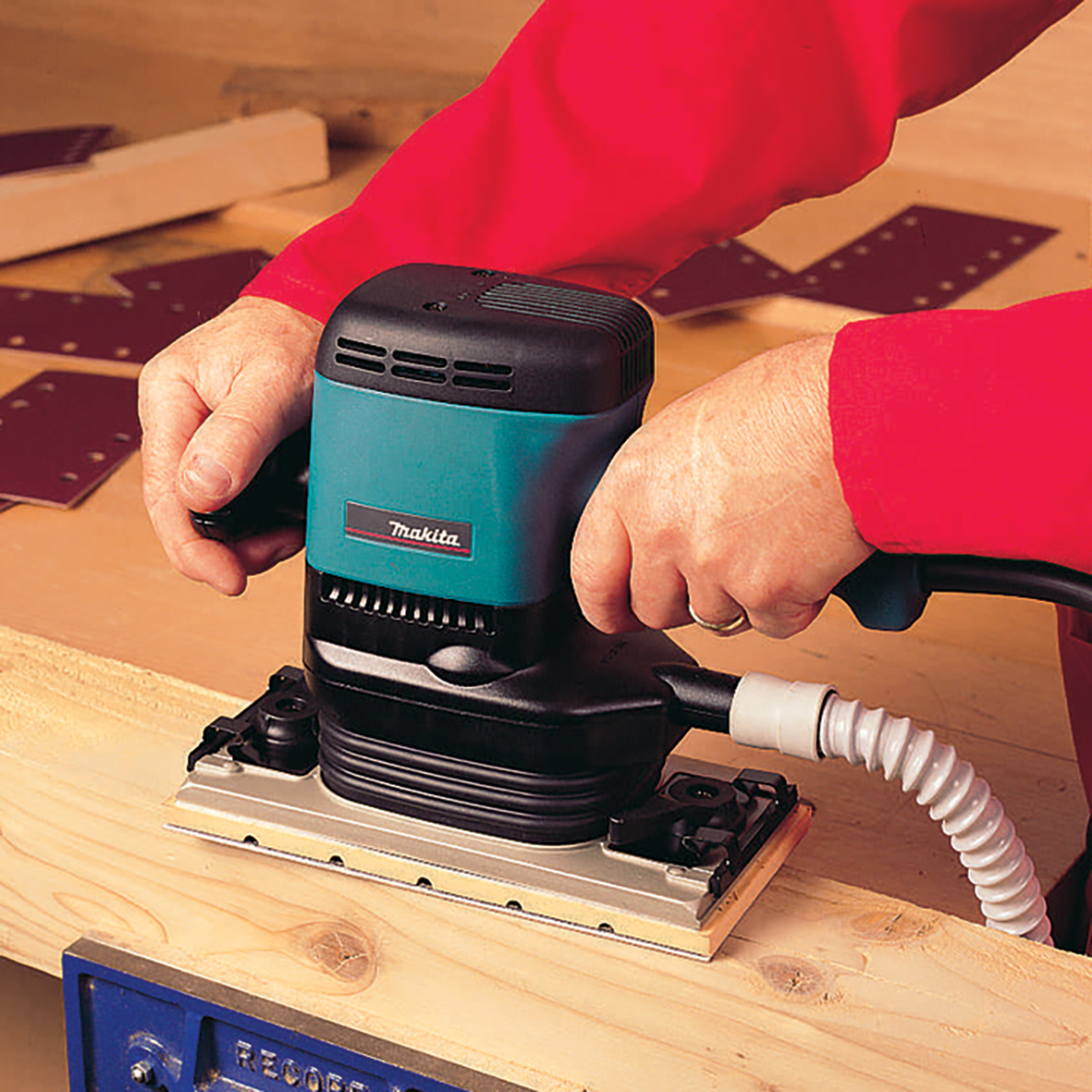 9046-1/2 Sheet Orbital Sander
