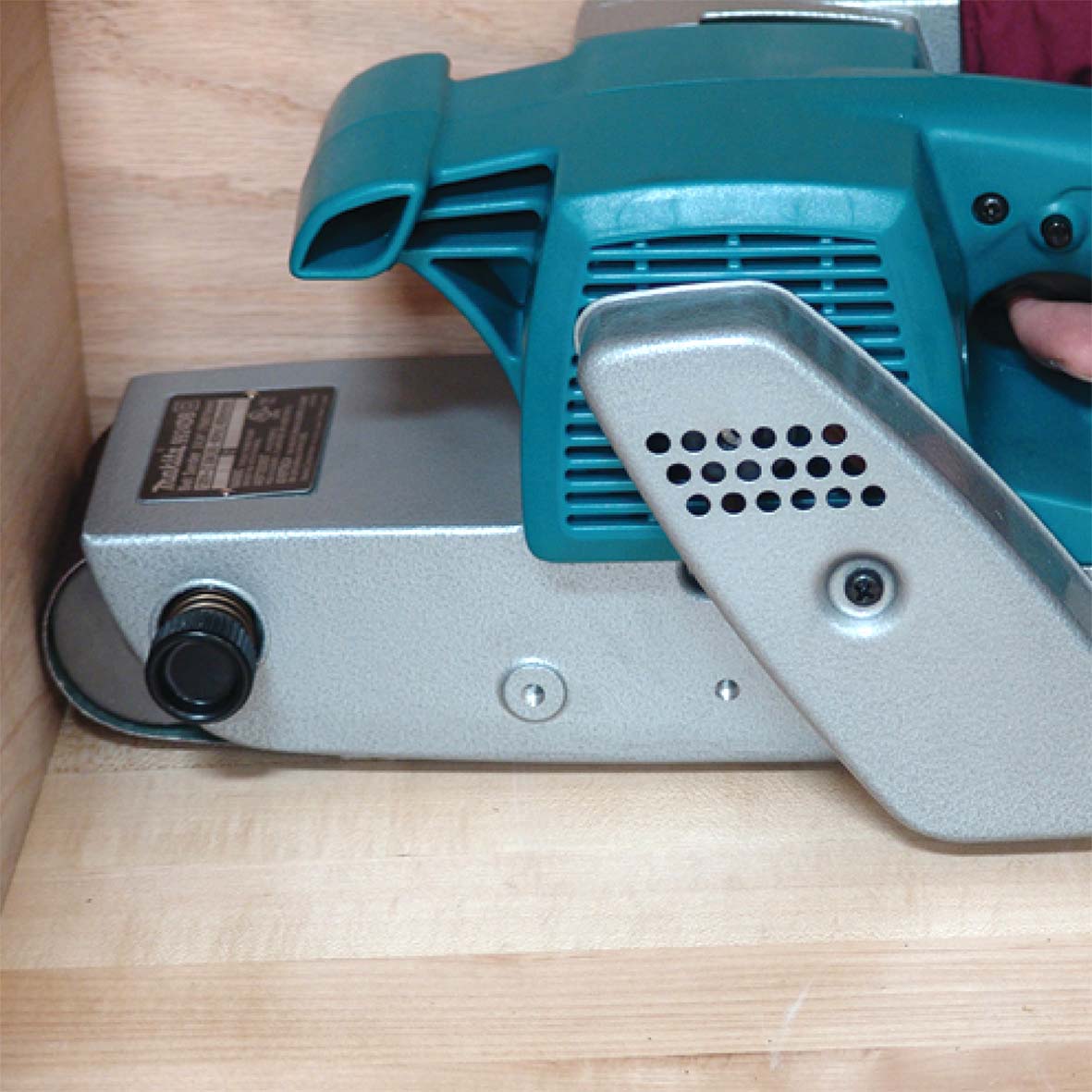 9924DB-76mm (3") Belt Sander