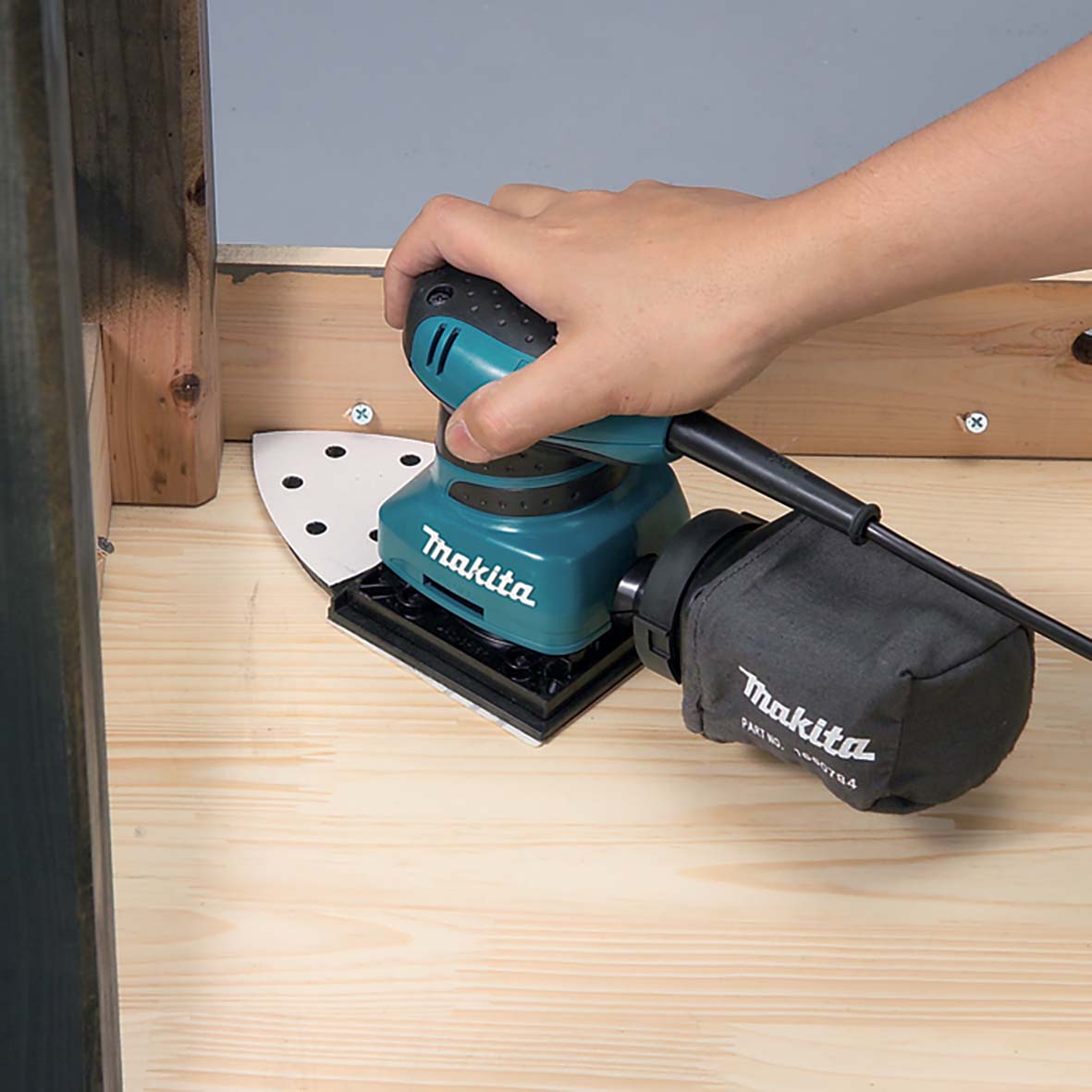BO4565K-Triangular Extended 1/4 Sheet Finishing Sander
