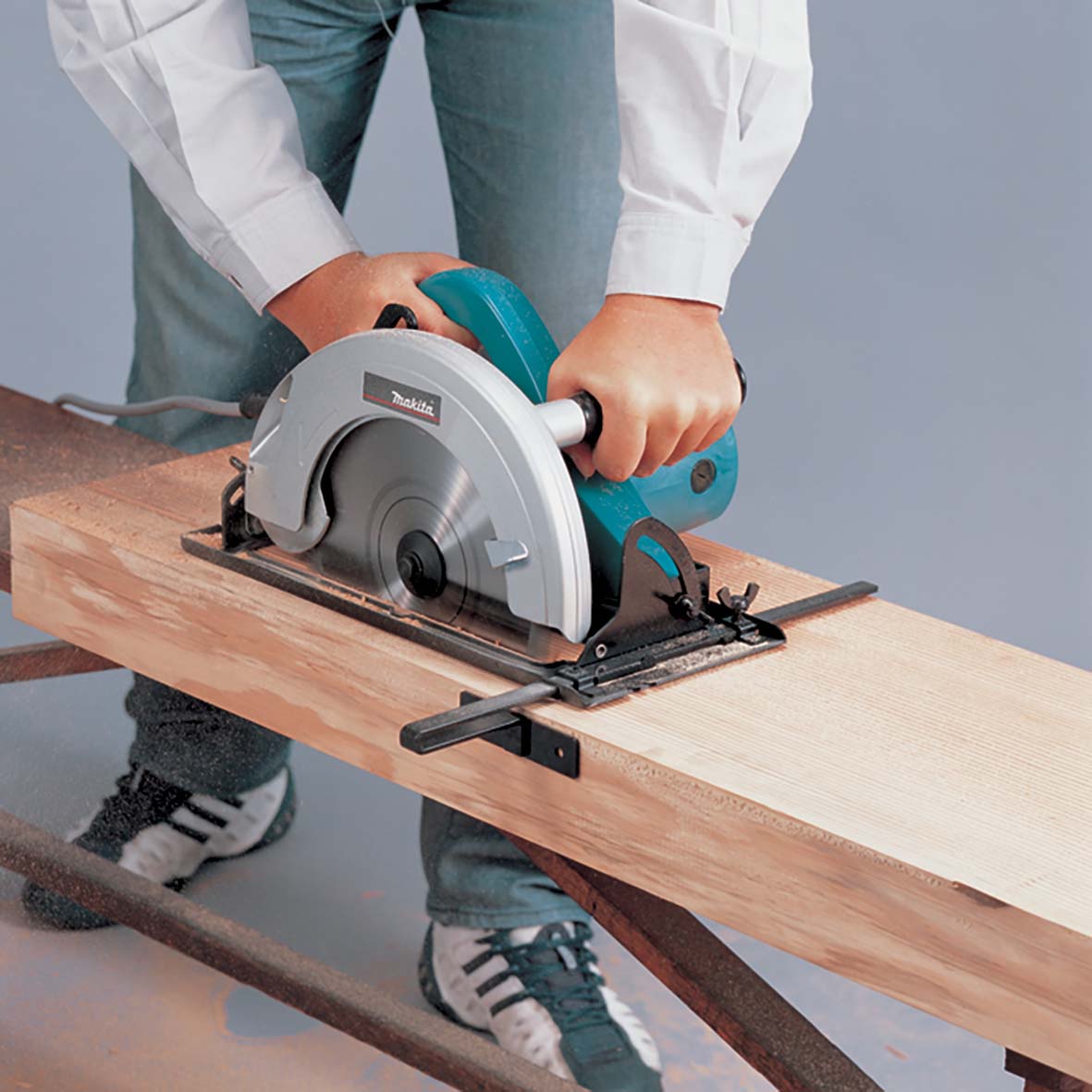N5900B-235mm (9-1/4") Circular Saw