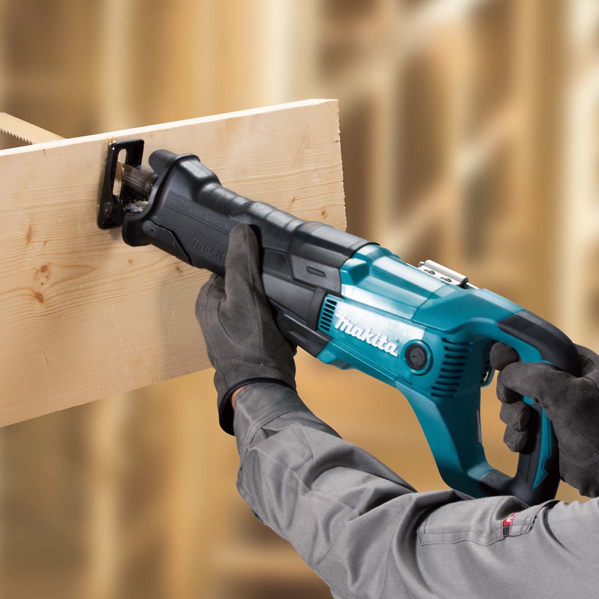 JR3061T- Variable Speed Recipro Saw