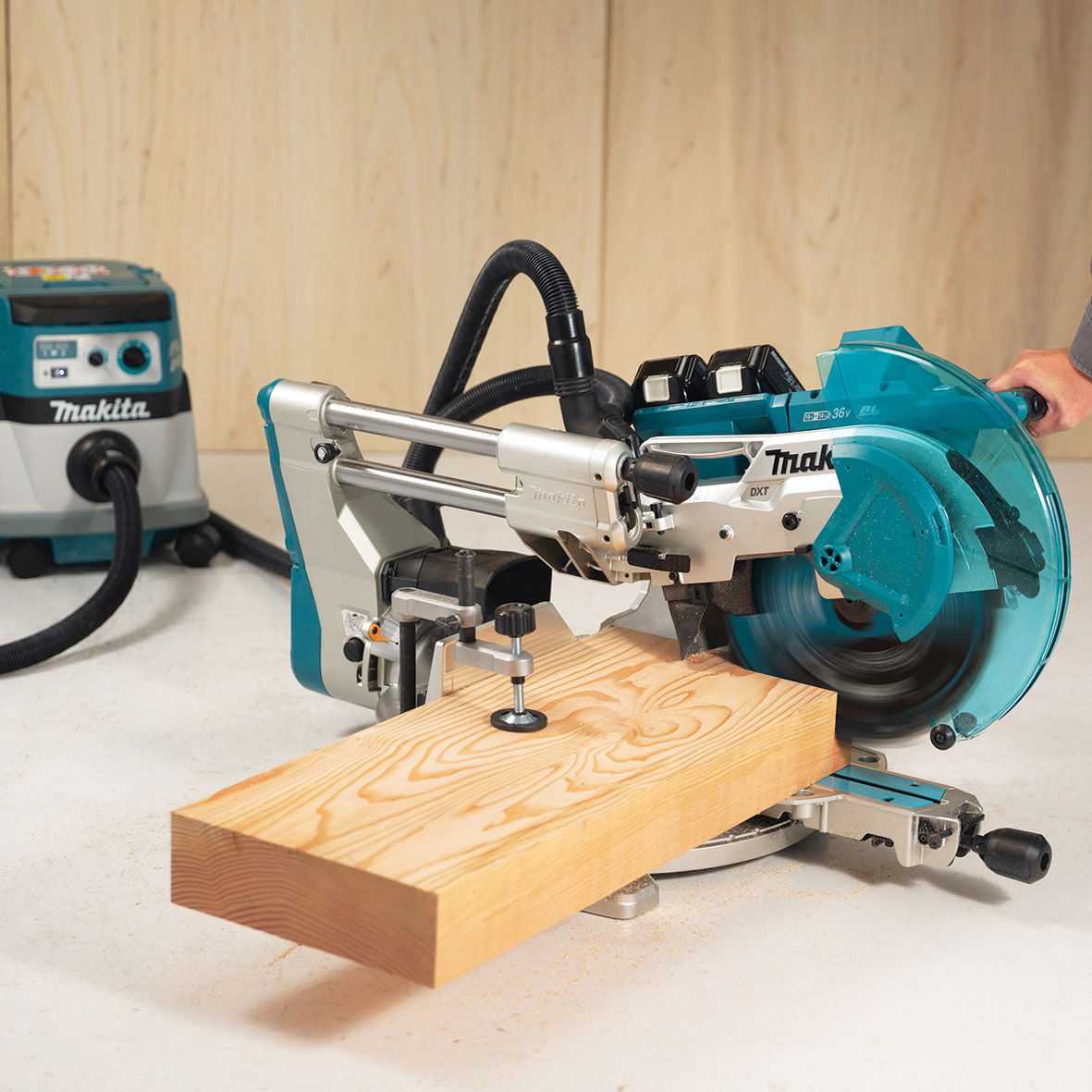 DLS211PT2-18Vx2 Brushless AWS* 305mm (12") Slide Compound Saw Kit