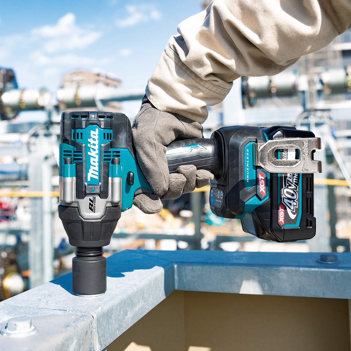 TW008GM201-40V Max Brushless 1/2" Mid-Torque Pin Detent Impact Wrench Kit