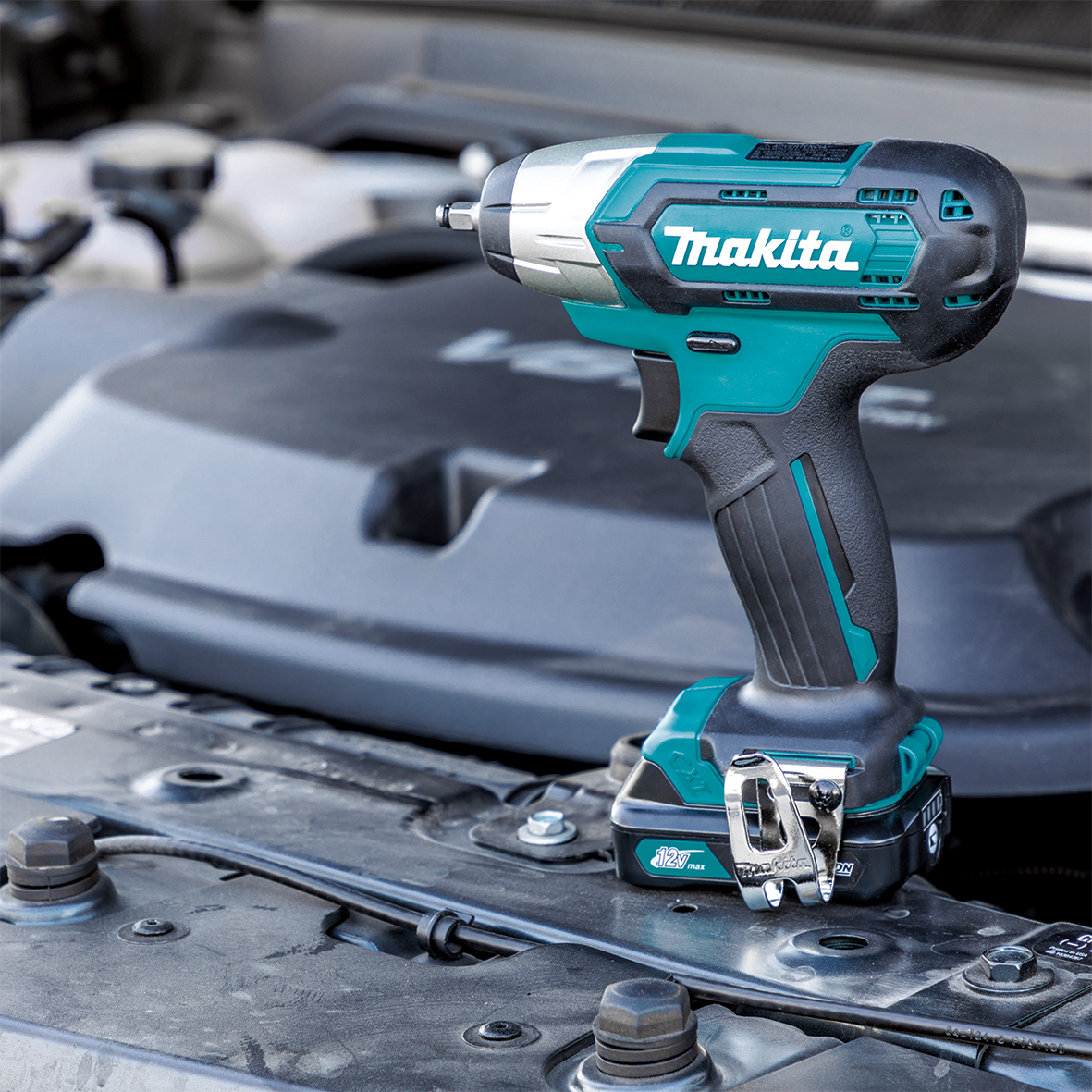 TW060DZ-12V Max 1/4" Impact Wrench