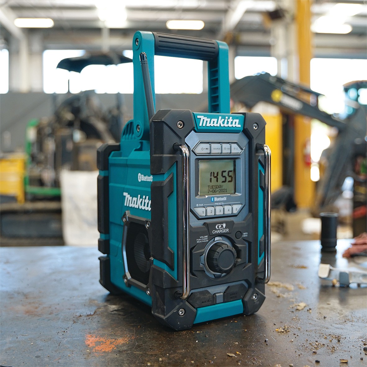DMR301- Digital Bluetooth Jobsite Charger Radio
