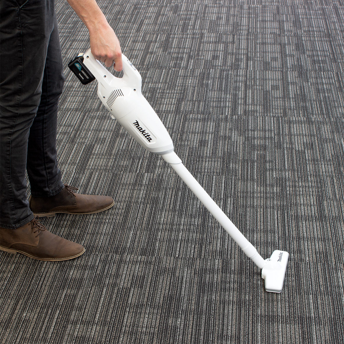 CL108FDZW-12V Max Stick Vacuum