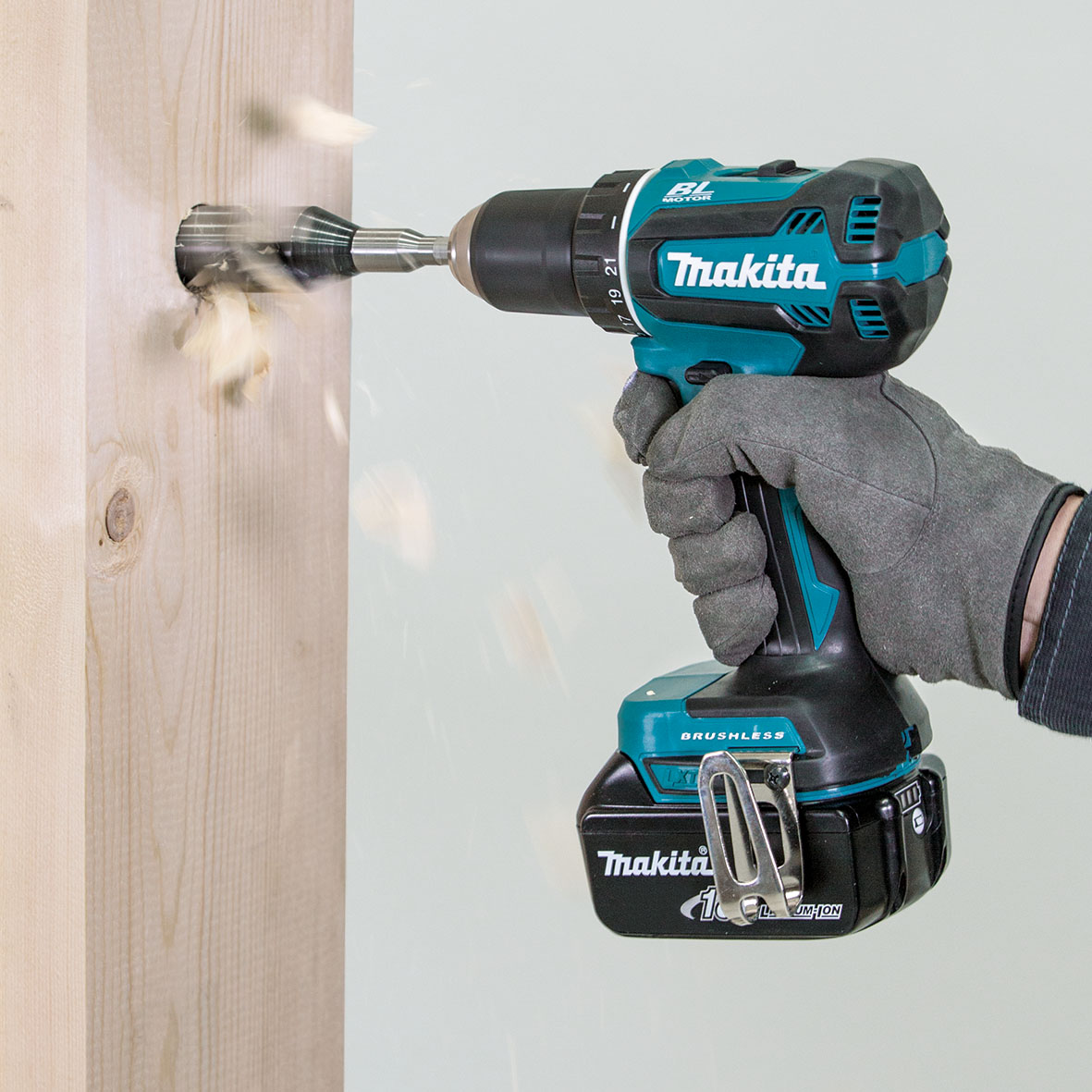 DDF485Z-18V Brushless Driver Drill