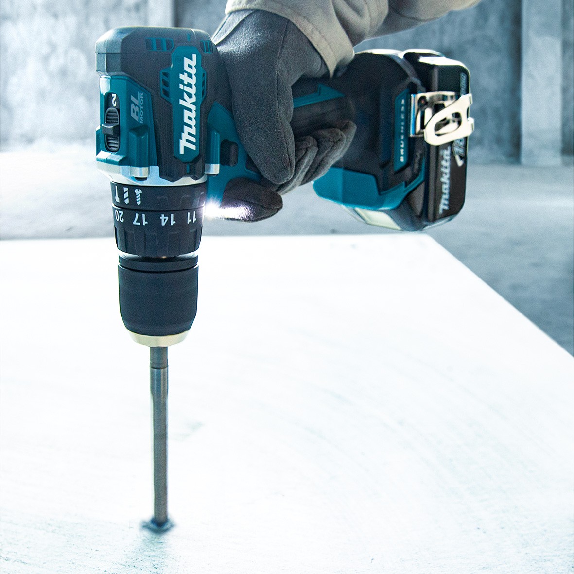 DHP487Z- 18V Brushless Sub-Compact Hammer Driver Drill