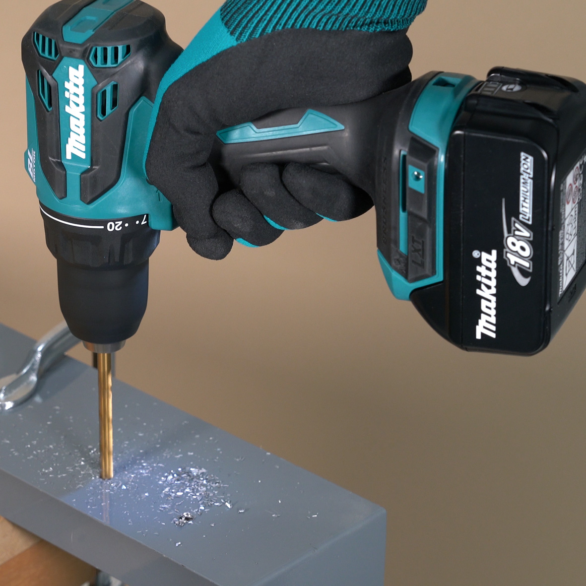 DHP490Z - 18V Brushless Hammer Driver Drill