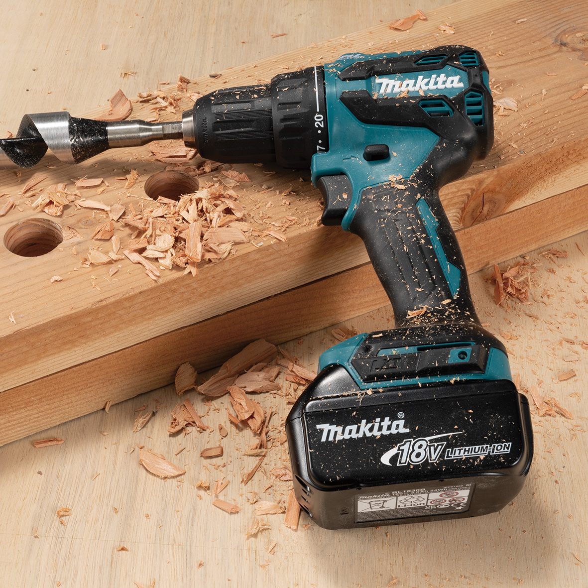 DHP490Z - 18V Brushless Hammer Driver Drill
