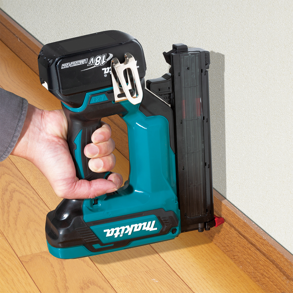 DFN350Z-18V 18Ga C1 Brad Nailer
