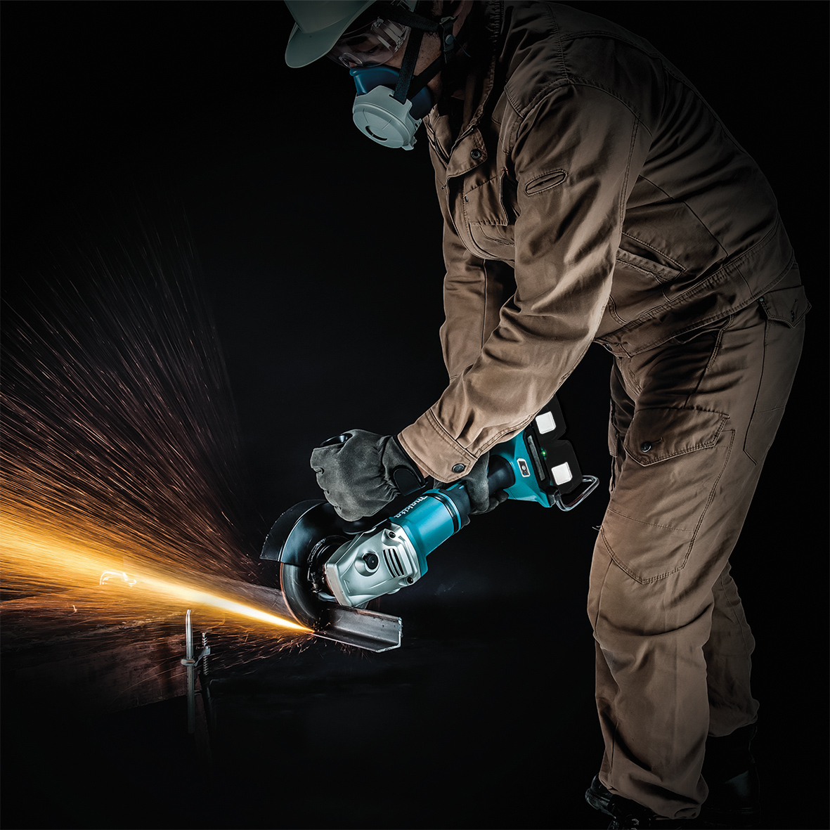 DGA701ZKU1-18Vx2 Brushless AWS 180mm (7") Angle Grinder