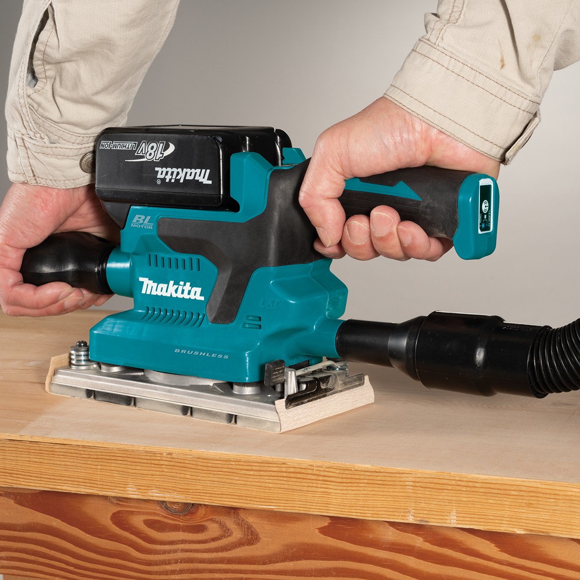DBO381Z- 18V Brushless 1/3 Sheet Finishing Sander