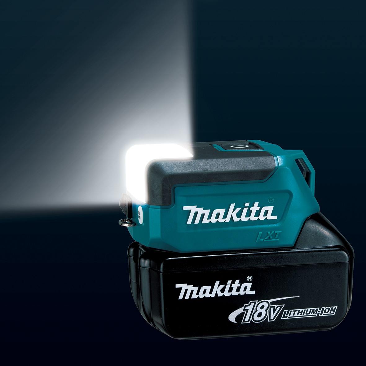 DML817-18V LED Compact Flashlight
