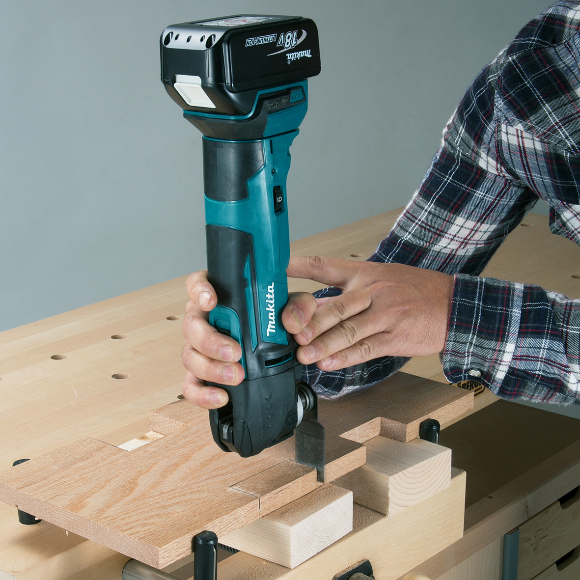 DTM51Z-18V Mobile Multi-tool