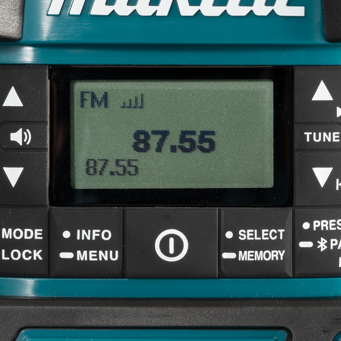 DMR056- 18V Bluetooth Digital Radio Lantern