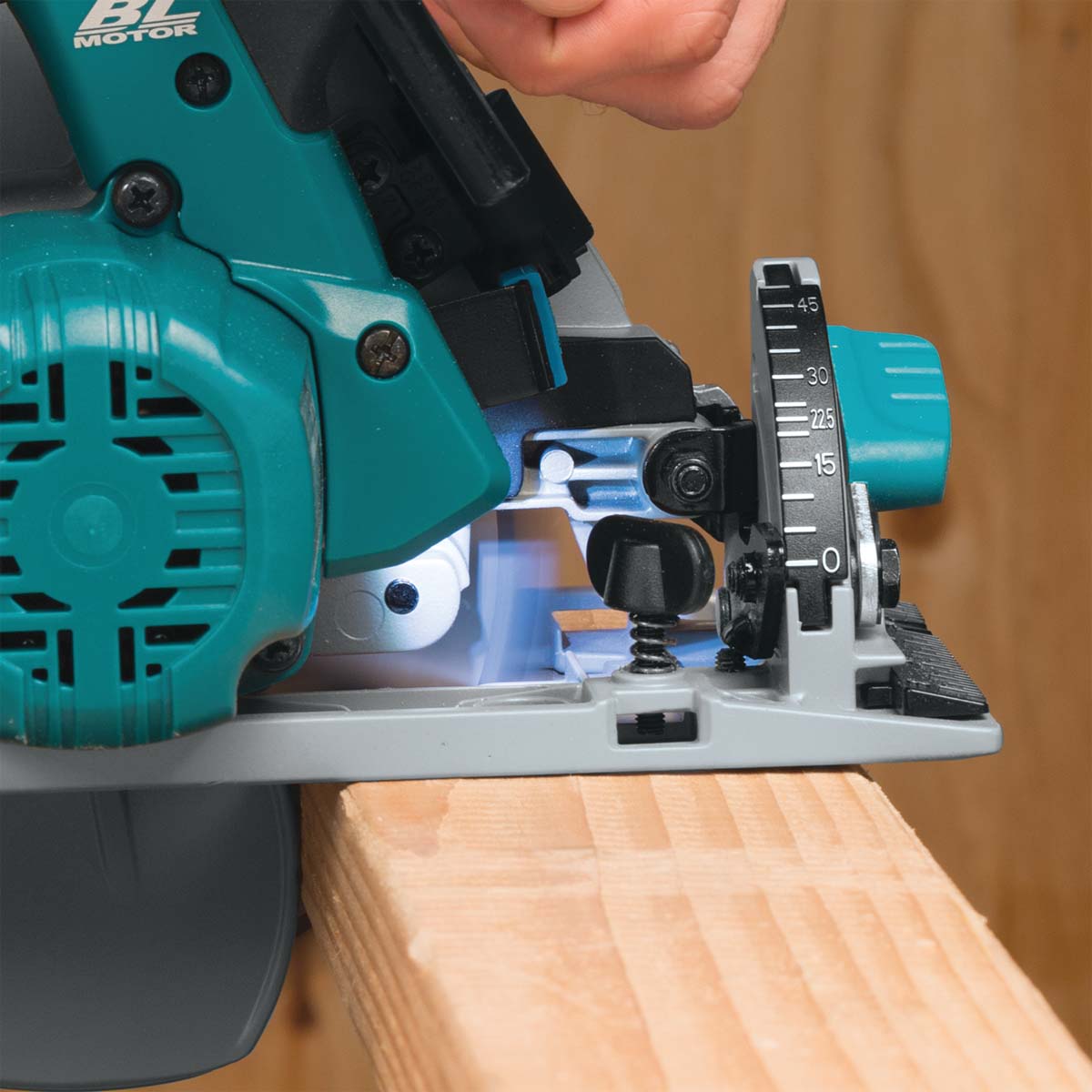 DHS680Z-18V Mobile Brushless 165mm Circular Saw