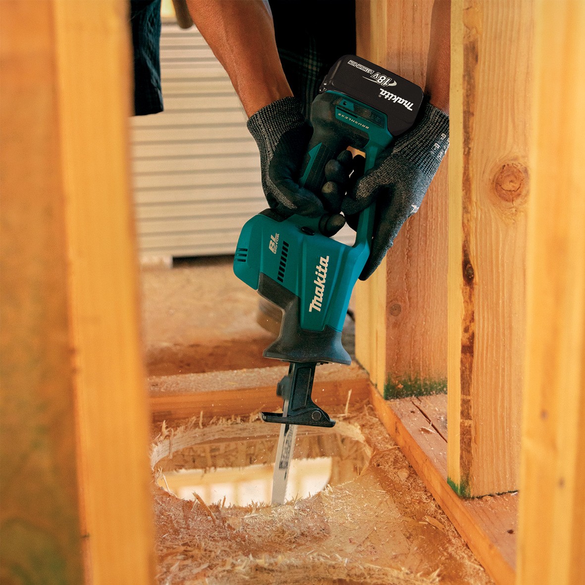 DJR189Z - 18V Brushless Compact Recipro Saw