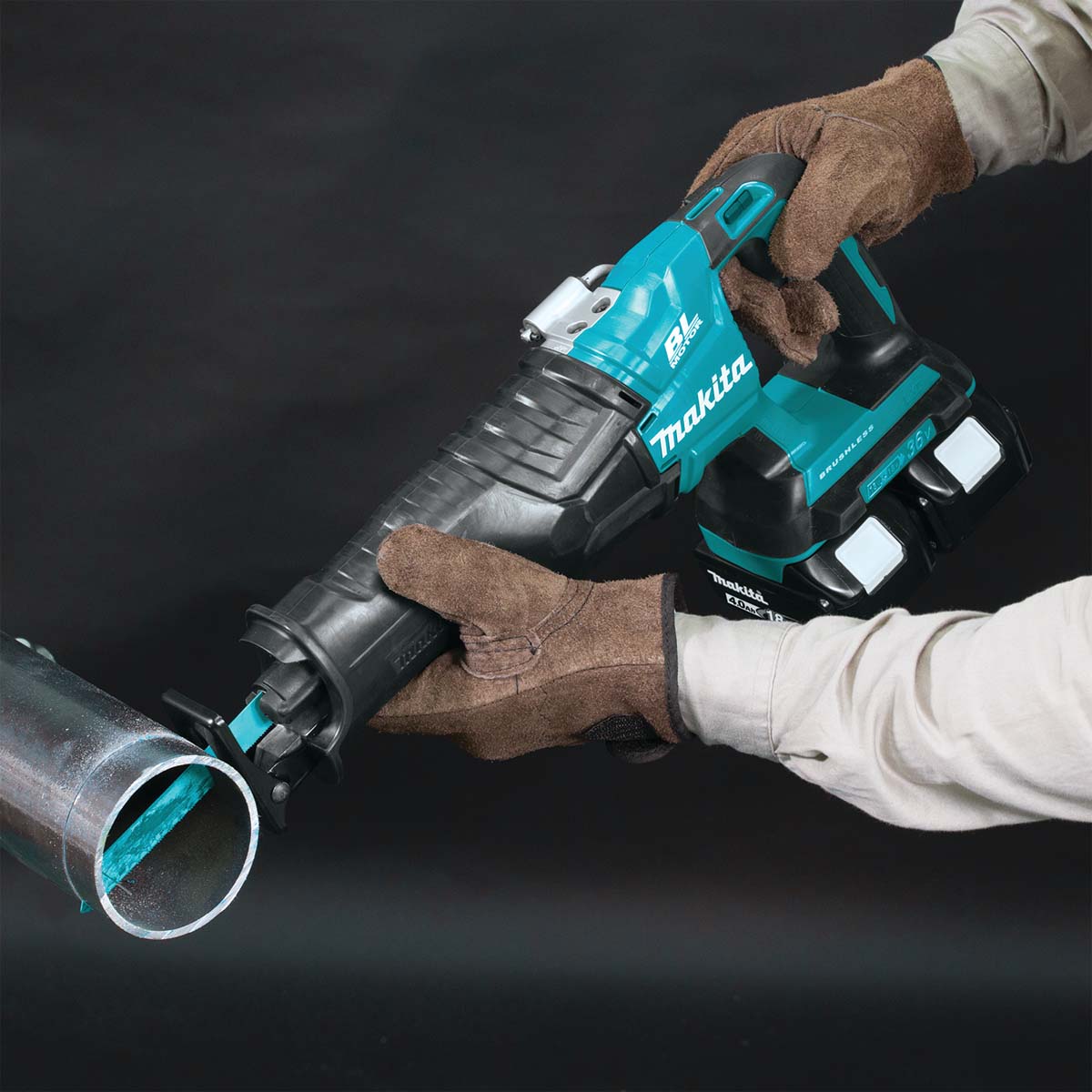 DJR360Z-18Vx2 Mobile Brushless Recipro Saw