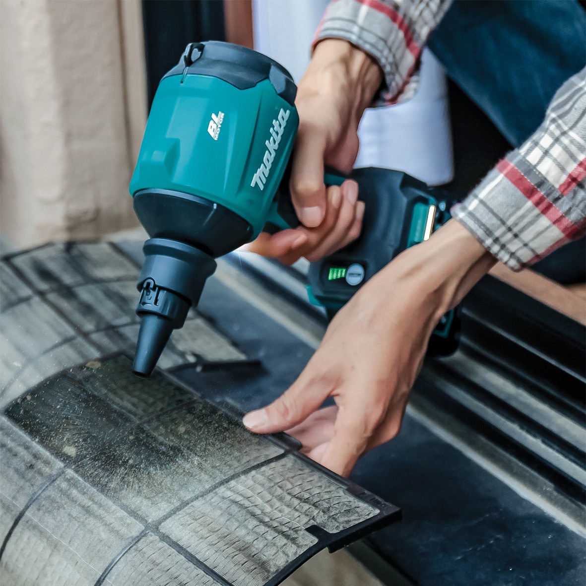 AS001GZ- 40V Max Brushless Dust Blower