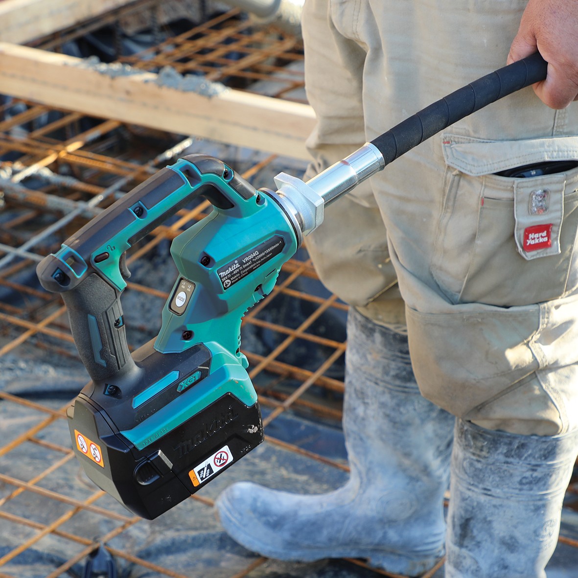 VR004GZ- 40V Max Brushless 1,200mm (38mm dia.) Concrete Vibrator
