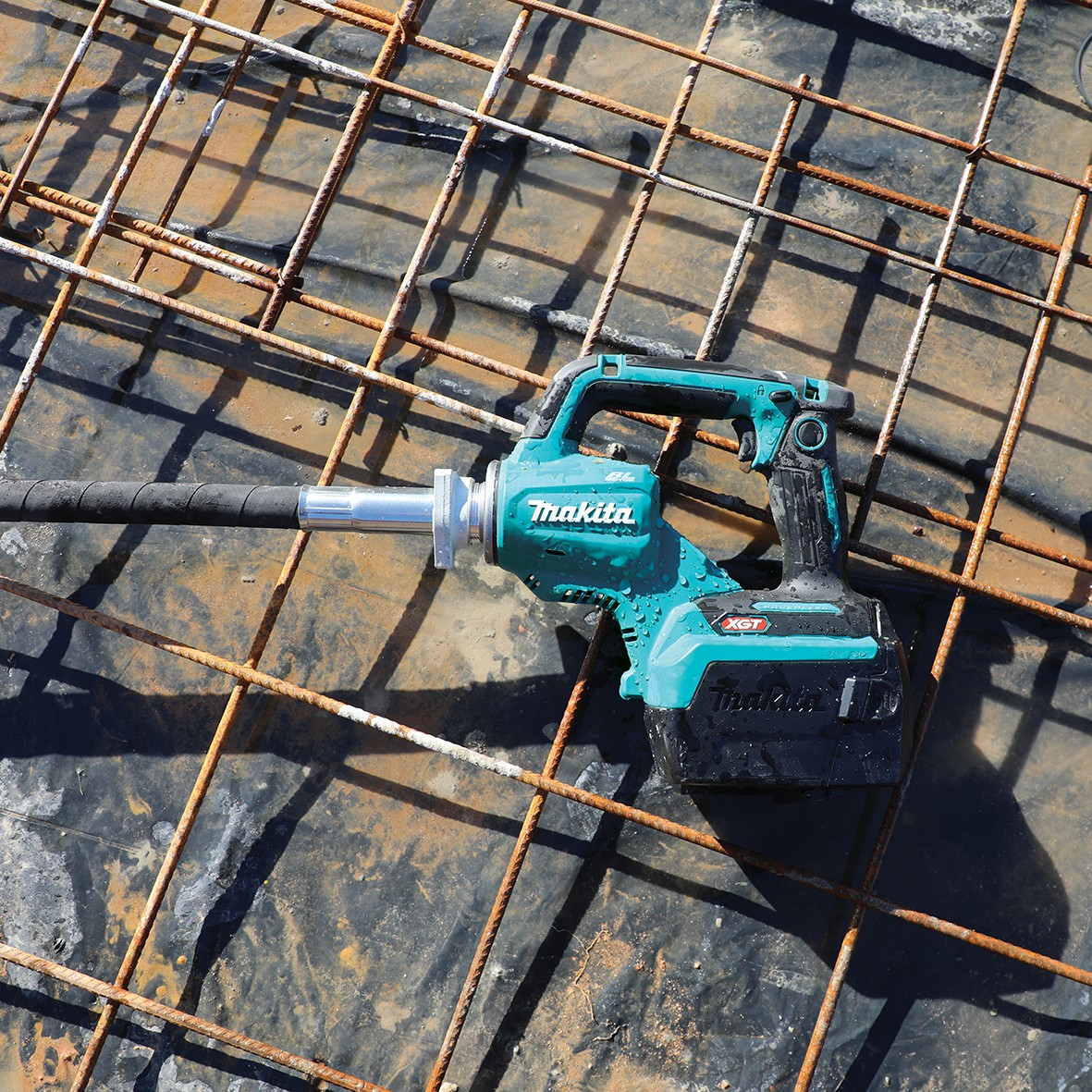 VR004GZ- 40V Max Brushless 1,200mm (38mm dia.) Concrete Vibrator
