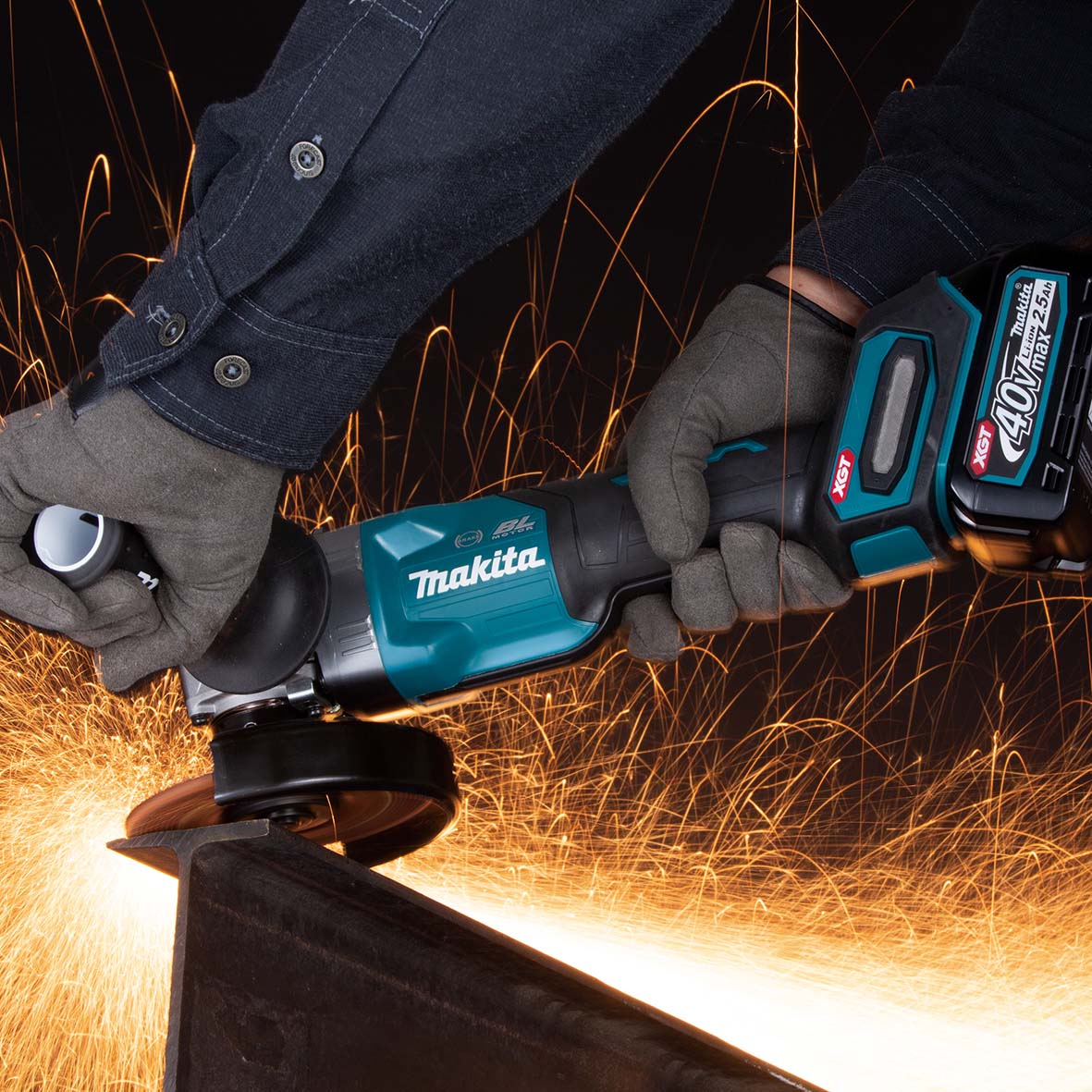 GA013GZ- 40V Max Brushless 125mm (5") Paddle Switch Angle Grinder