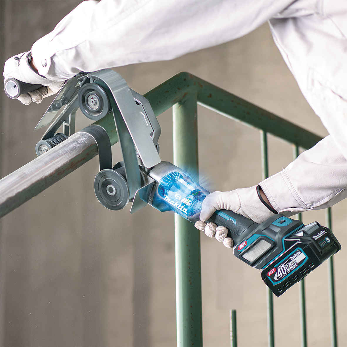 BS002GZ - 40V Max Brushless 40mm Pipe Belt Sander