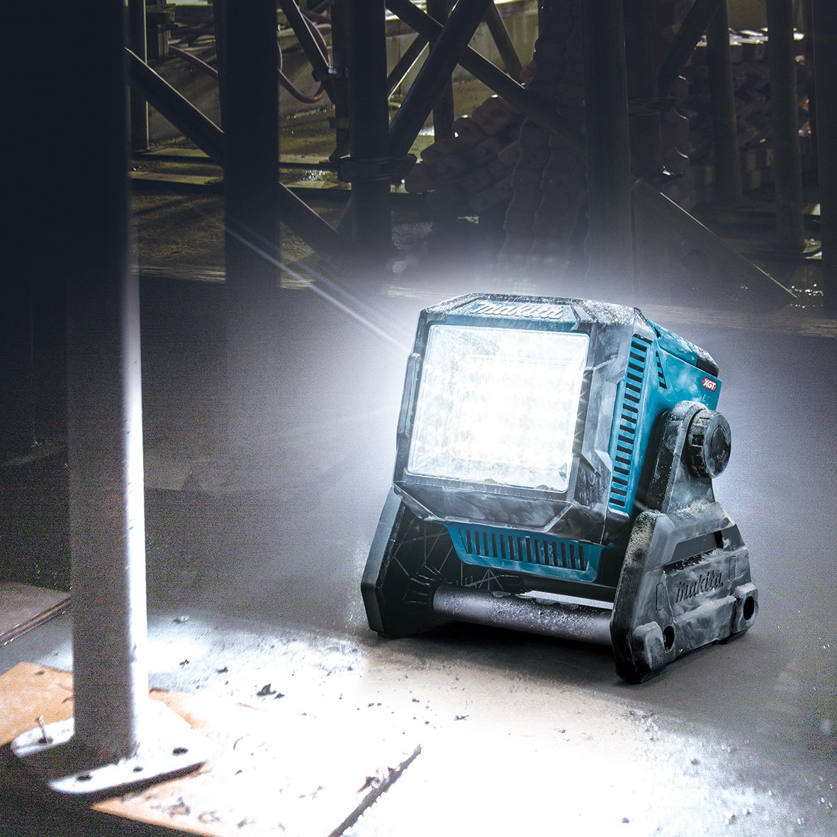ML005GX-40V Max LED Worklight