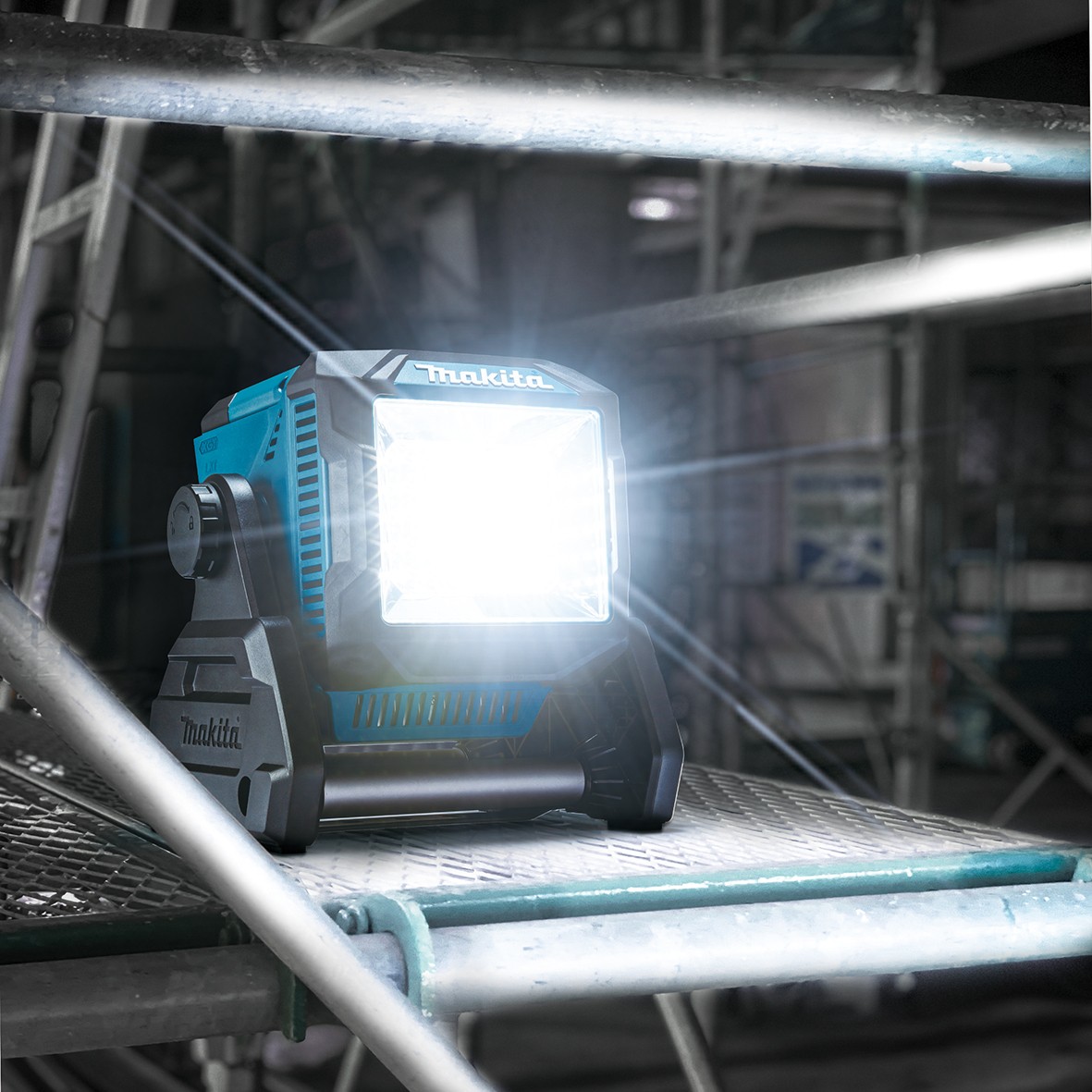 ML005GX-40V Max LED Worklight
