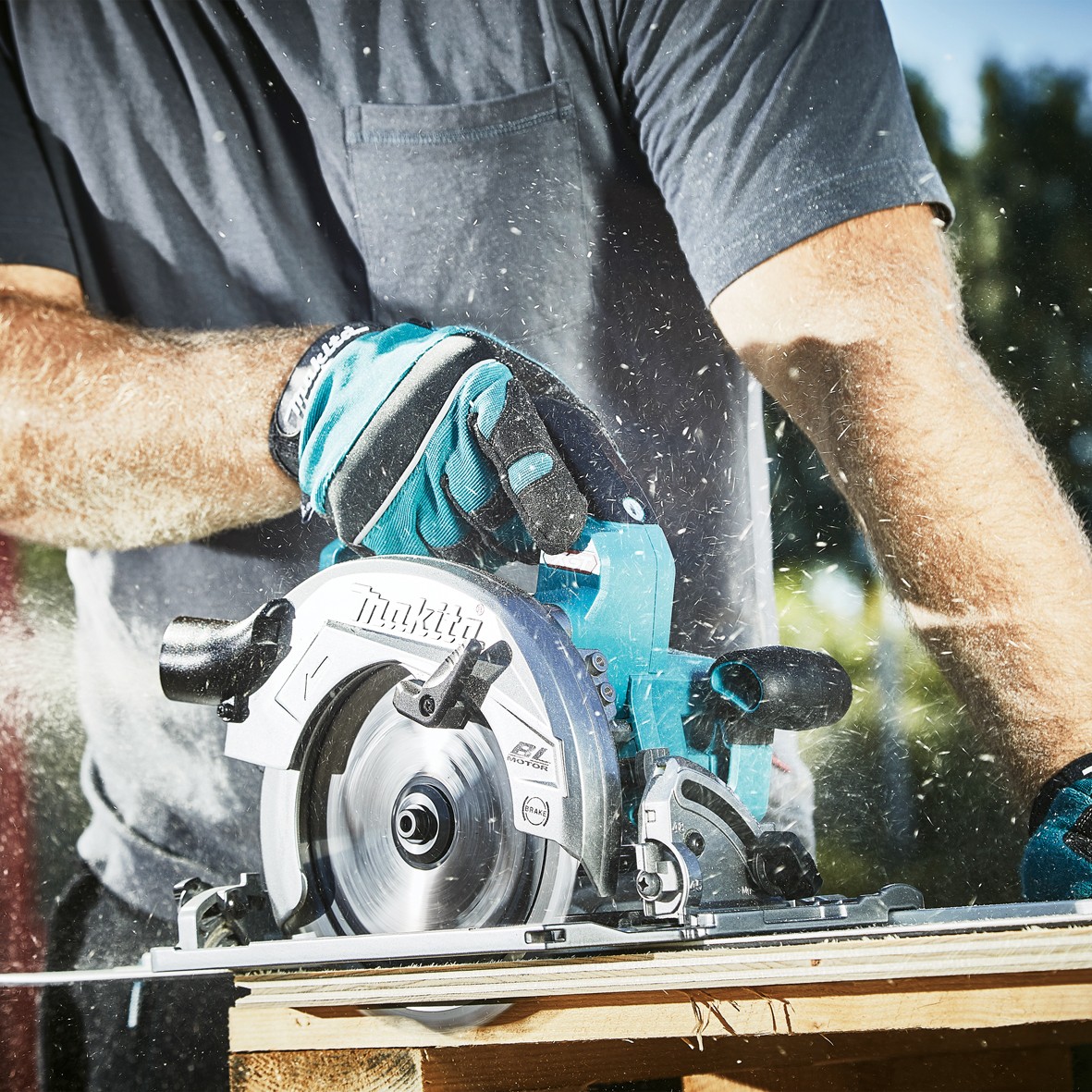HS004GZ- 40V Max Brushless 185mm (7-1/4") Circular Saw