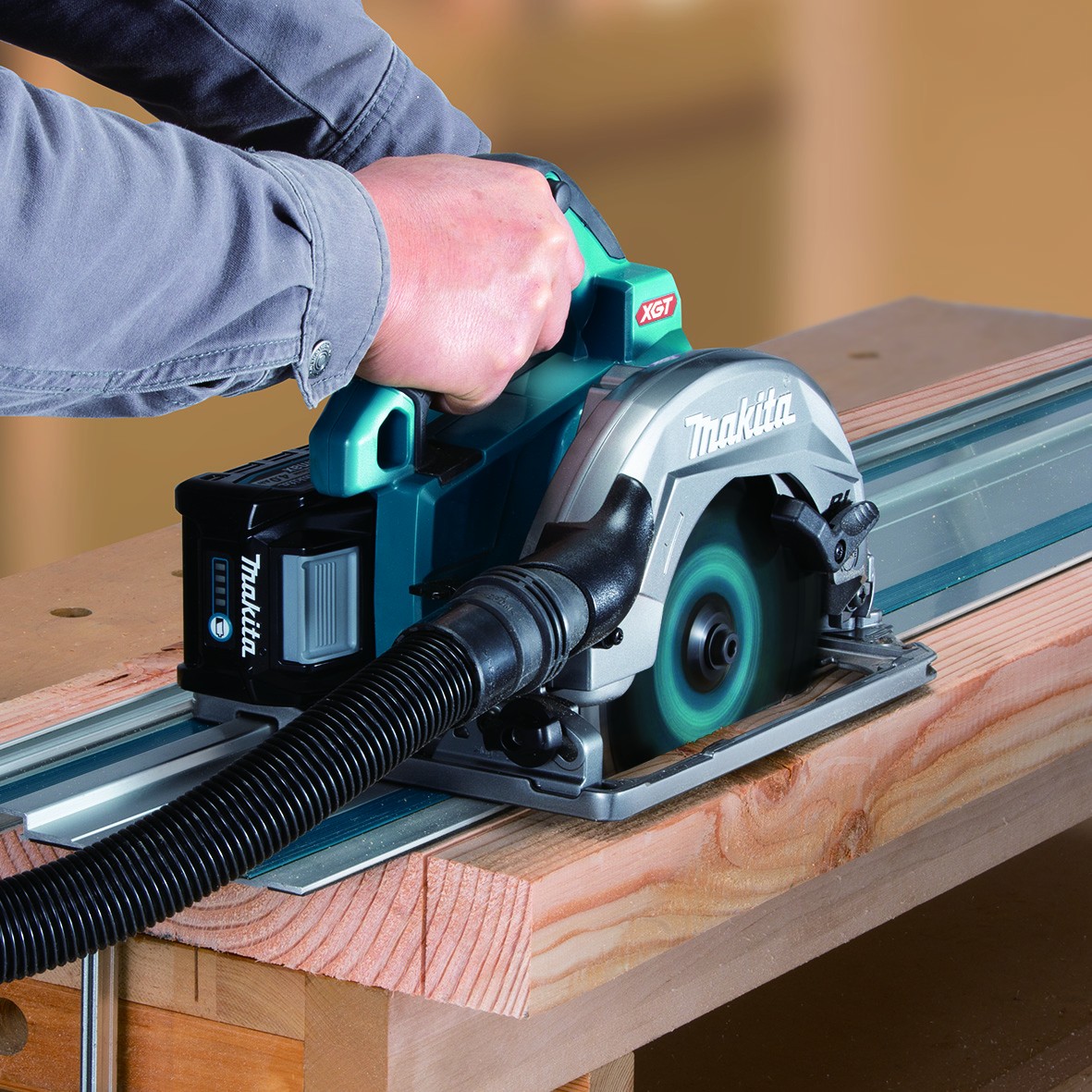 HS004GZ- 40V Max Brushless 185mm (7-1/4") Circular Saw