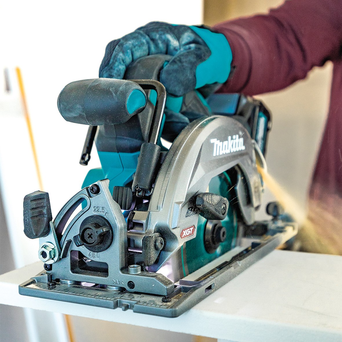HS012GZ-40V Max Brushless 165mm (6-1/2") Circular Saw
