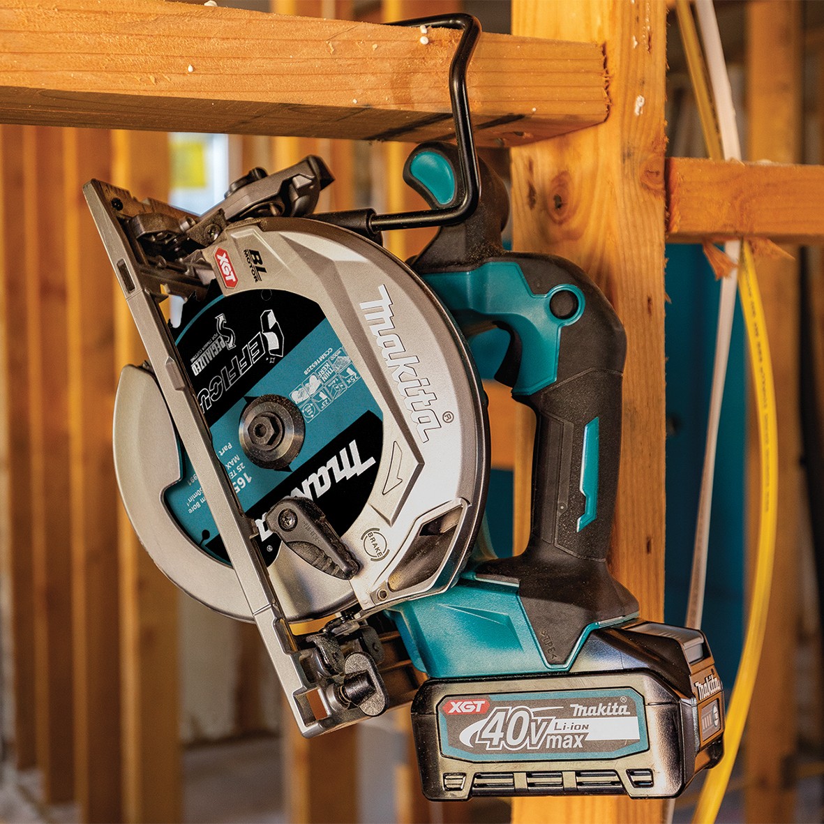 HS012GZ-40V Max Brushless 165mm (6-1/2") Circular Saw