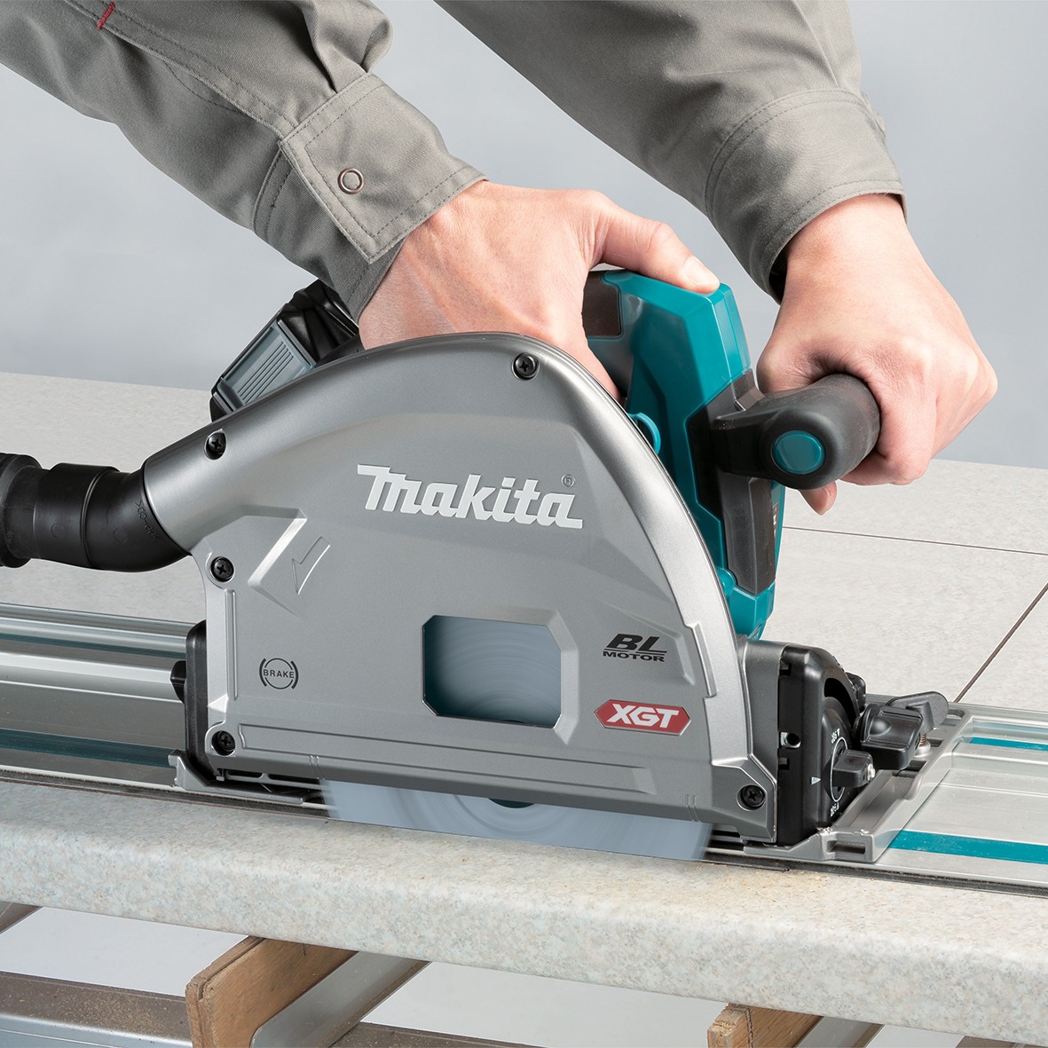 SP001GZ03- 40V Max Brushless AWS 165mm (6-1/2")  Plunge Cut Saw