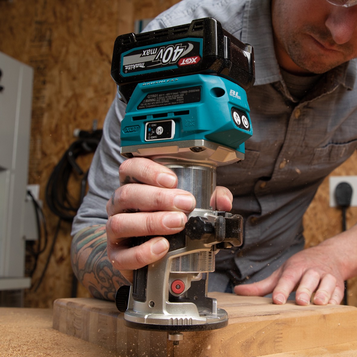 RT001GZ02- 40V Max Brushless Laminate Trimmer