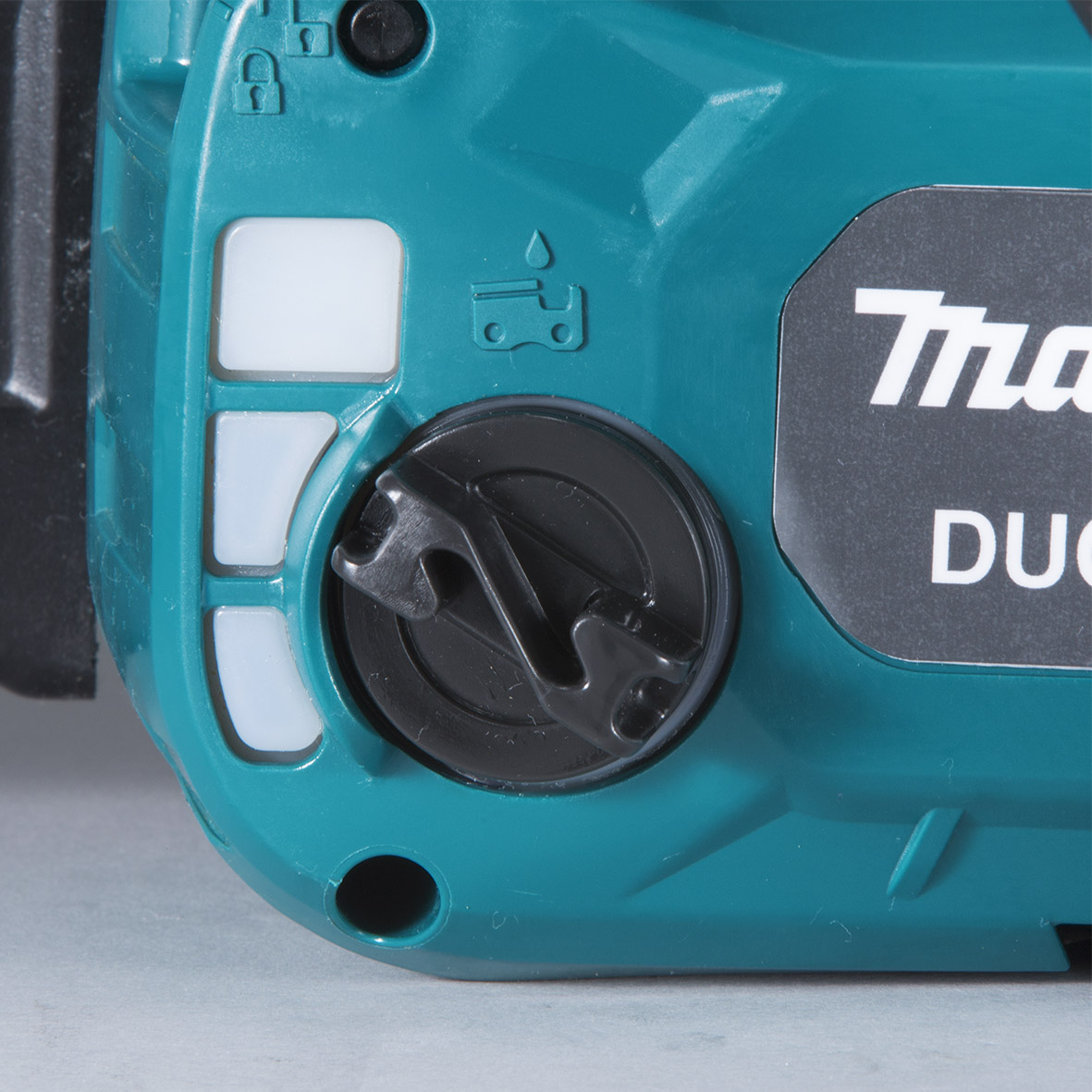 DUC254RT-18V Brushless Chainsaw 250mm Kit