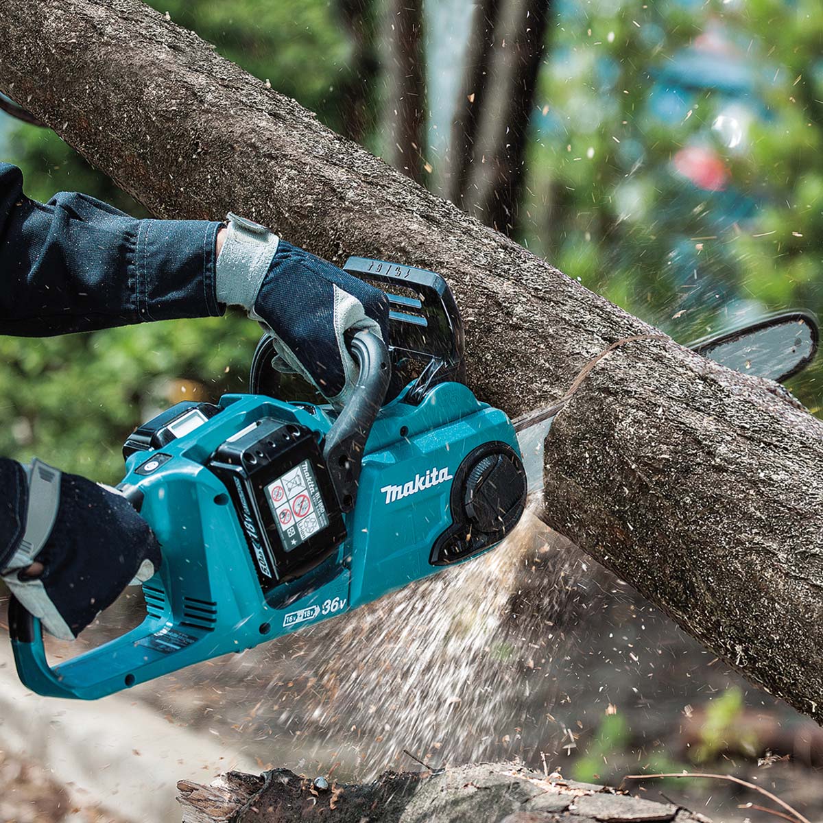 DUC353Z (18Vx2) Brushless Chainsaw 350mm