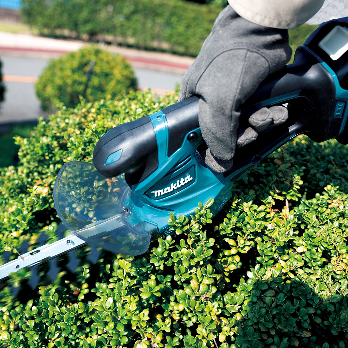 DUM111ZX- 18V Grass Shear 110mm